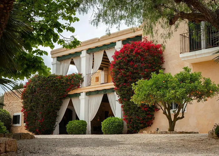 Vicent Rafal Villa Santa Eulalia del Río