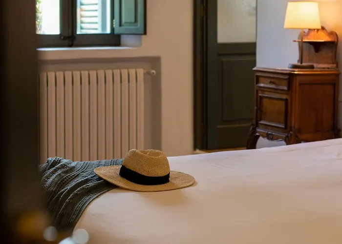 Vicent Rafal Villa *